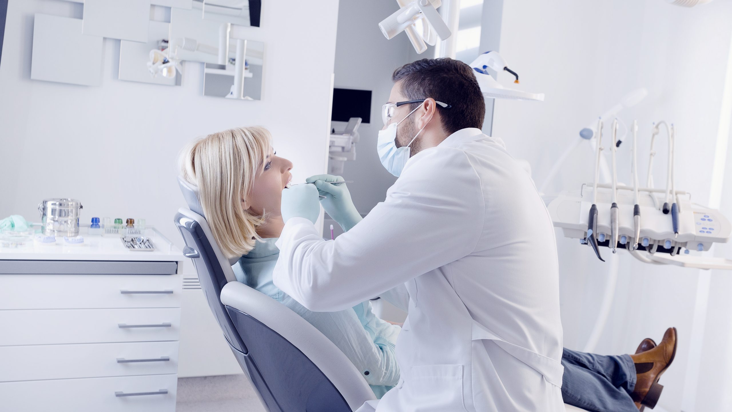 Dentist in Riverside, CT